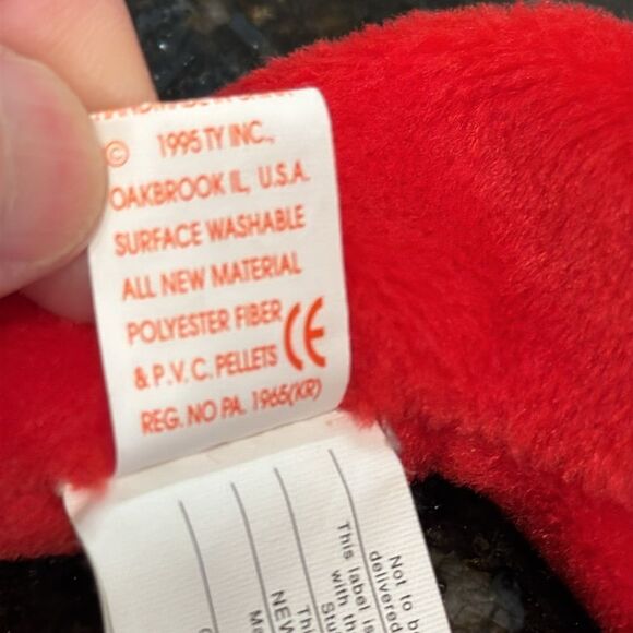 TY Beanie Baby "Snort" the Red Bull. All tags in place. Vintage dated 1995. - Picture 10 of 10